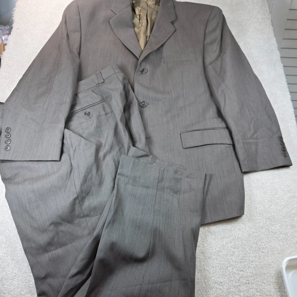 Calvin Klein Mens 44L Gray Wool Suit 2 Piece Single Breasted Made In Canada